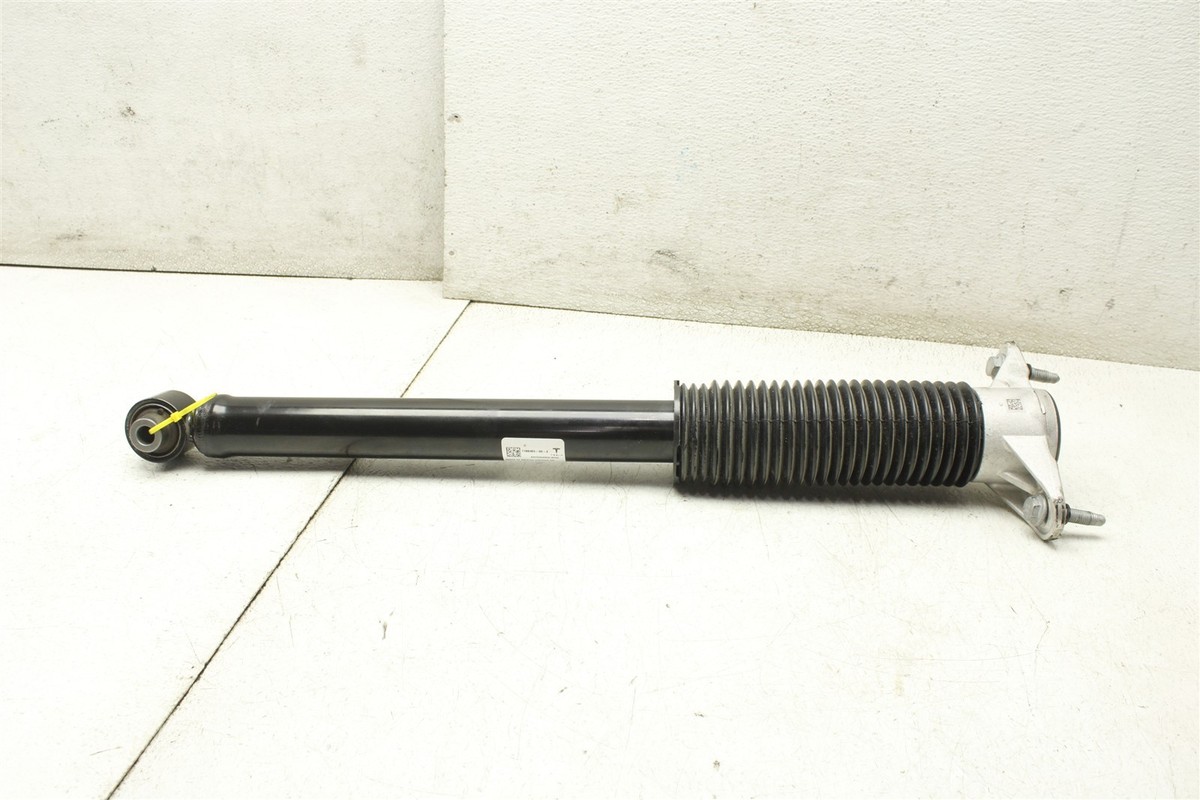 TESLA MODEL Y SHOCK REAR COIL SPIRNG DUEL MOTOR 2020 2021