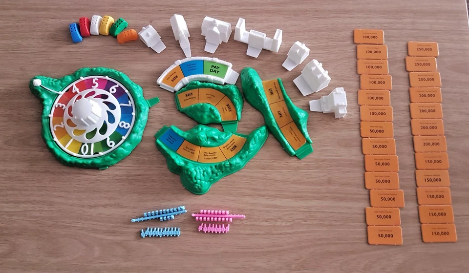 GAME OF LIFE MB GAMES 1997. COMPLETE AND IN GOOD USED CONDITION. BOX LID TATTY - Image 3 of 4