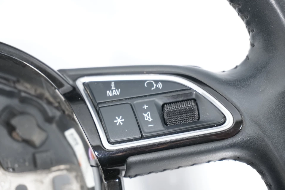 Audi Q3 Quattro 2018 8U0419091ak volante con paletas de cambio Foto 2 de 4