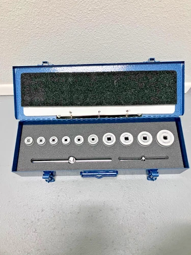 Brand new DMC CM-S-5015S Adapter tool set for connector plugs, Daniels