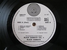 BLACK SABBATH VOL 4 SUPERB & COMPLETE 1972 UK VERTIGO SWIRL 1st PRESS TOP AUDIO