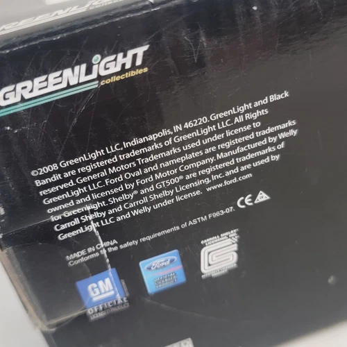 Greenlight Black Bandit Shelby GT-500 Diecast 1:24 - Exclusive Model - Picture 13 of 14
