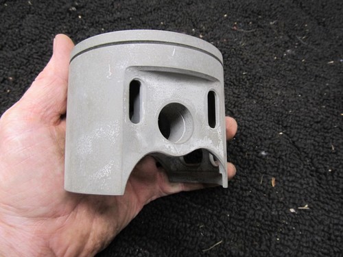 73 74 Yamaha NOS 500SC 500 SC 1st Over Piston 363-11635-03 Original Box - Picture 3 of 6