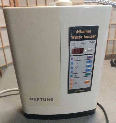 Neptun Alkalischer Wasserionisator JP-101