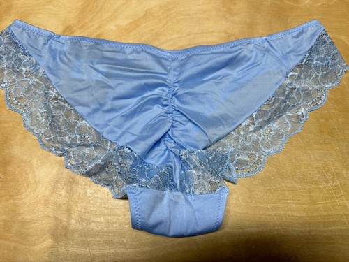 Maidenform Comfort Devotion Lace Back Tanga Panty - Periwinkle - Size 5 - New - Picture 2 of 2