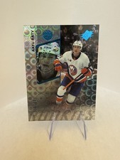 2022-23 SPx - Rookies Aatu Raty #160 Radiance /100 (RC) New York Islanders Star