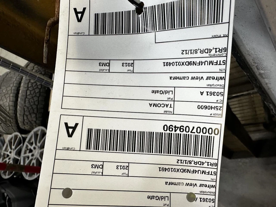 (LOCAL PICKUP ONLY) Trunk/Hatch/Tailgate With Rear View Camera Fits 08-15 TACOMA - Image 2 of 2