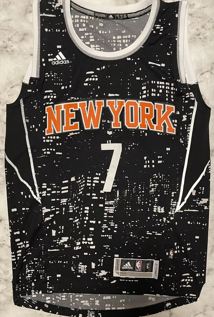 RARE NEW YORK KNICKS BASKETBALL JERSEY # 7 CARMELO ANTHONY SIZE M ADIDAS  MENS