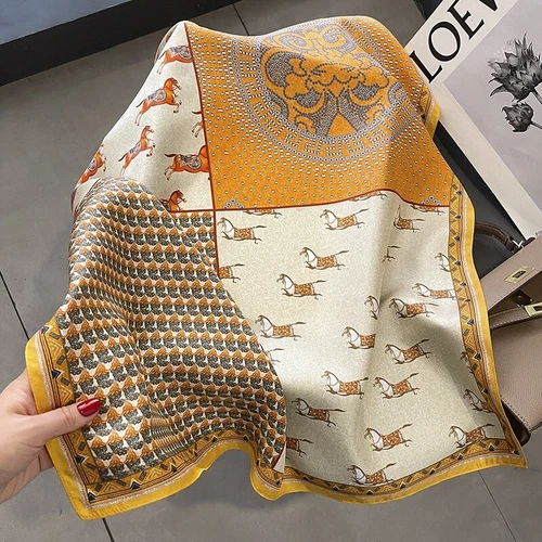 100% Mulberry Silk Women Vintage Neckerchief Wrap Yellow Horse 26" Square Scarf - Bild 2 von 5