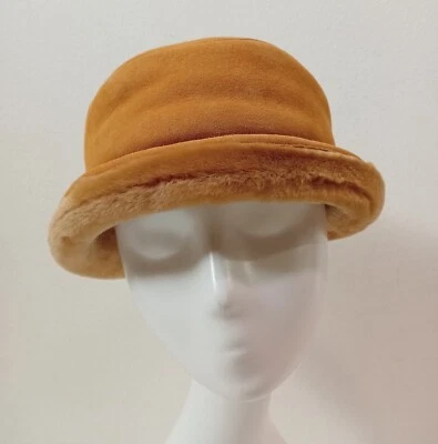 Chapeau En Vrai Mouton Cuir Fabriqué En Italie - Photo 1/4