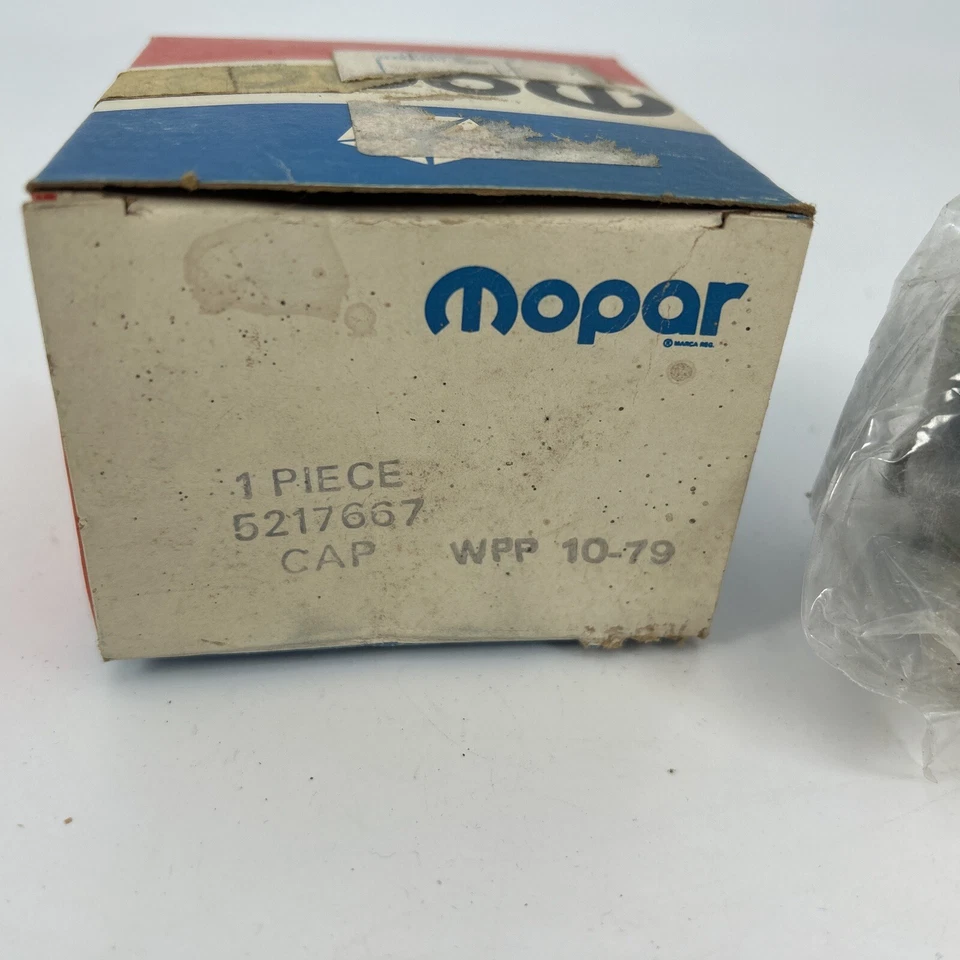 Mopar NOS 5217667 Fuel Tank Filler Locking Cap 89-91 Chrysler TC by Maserati - Image 2 of 4