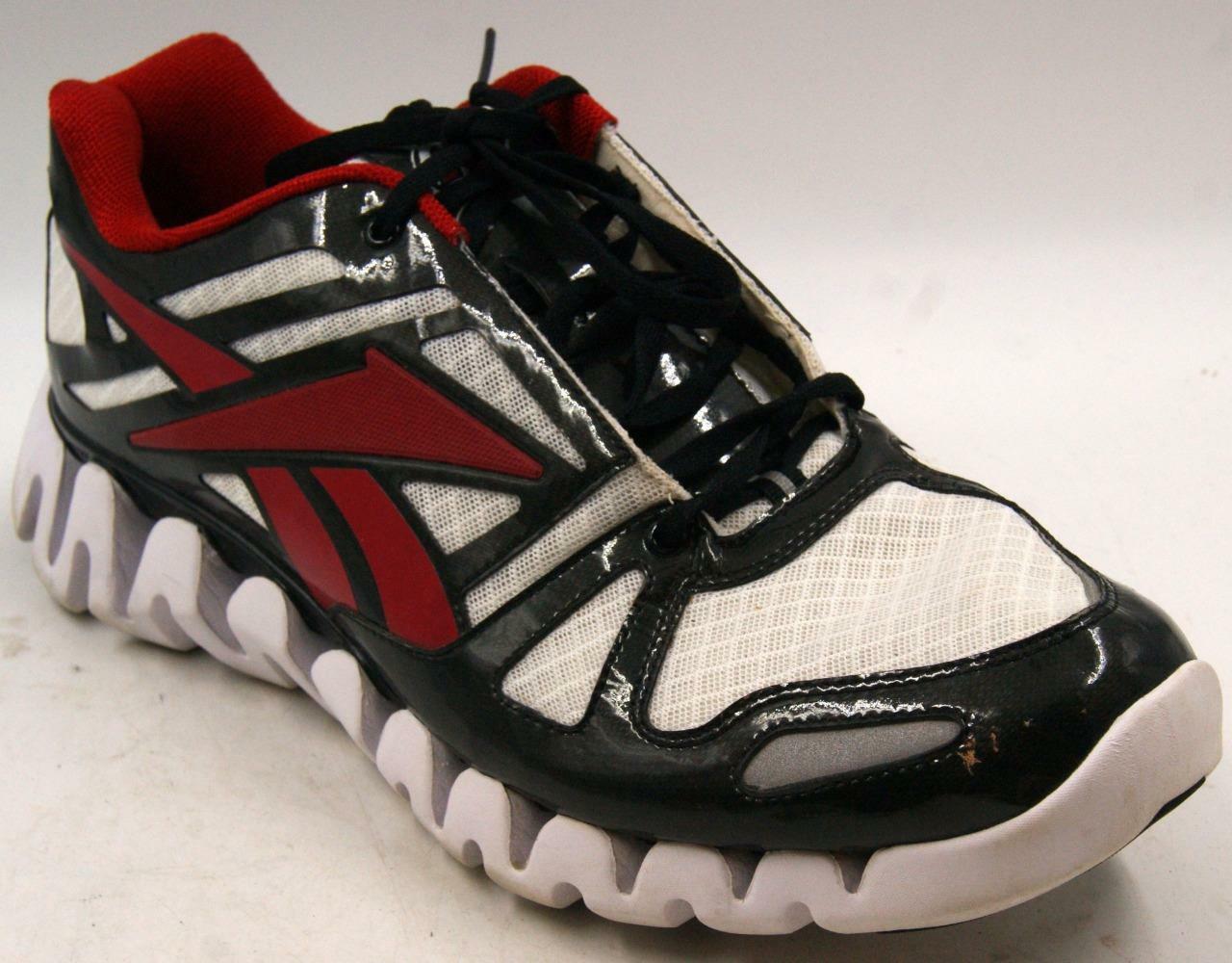 reebok zigtech black and white