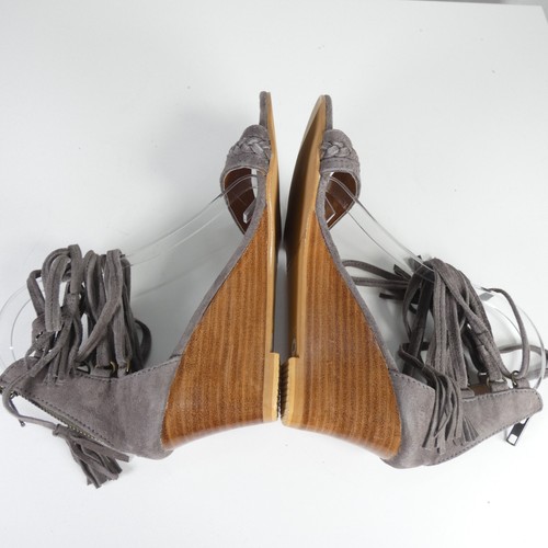 Bohemian Sandals Wedged Wooden Heel Taupe Grey Strappy Gladiator HOT LAVA UK 6 - Picture 13 of 23