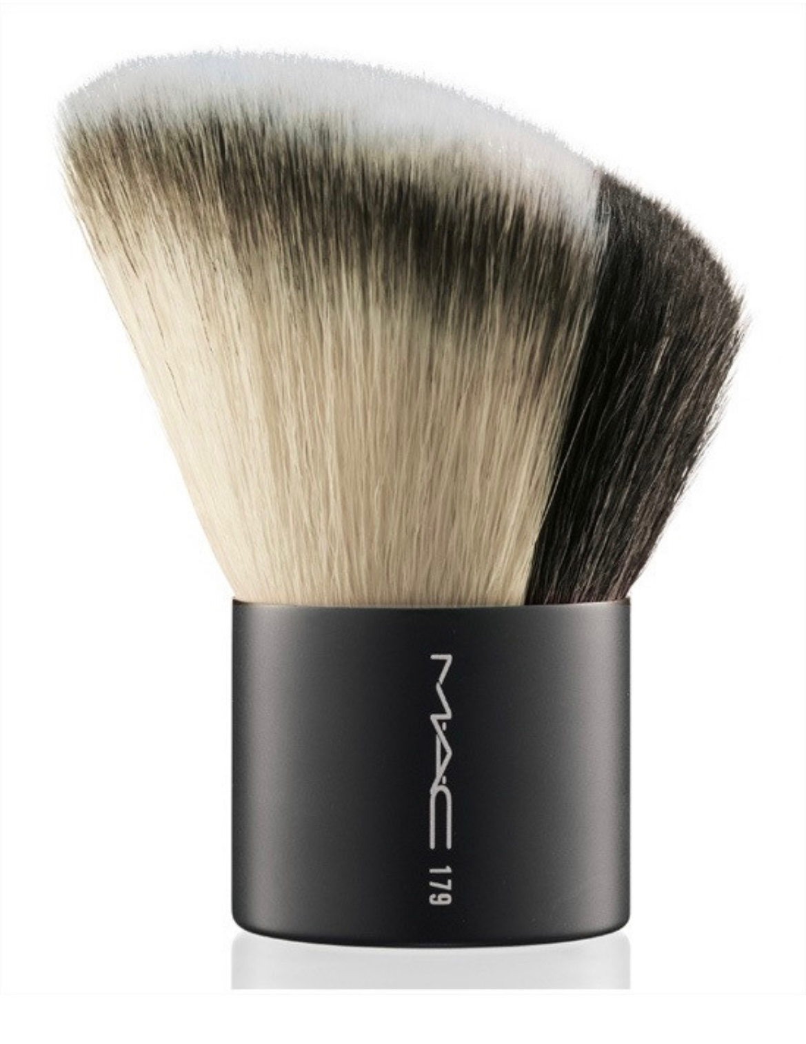 New MAC 179 Large Angled Split Fibre Buffer Brush ~ Discontinued, VHTF ...