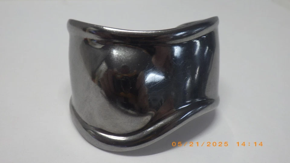 TIFFANY & CO BONE CUFF CHARCOAL RUTHENIUM BANGLE BRACELET SIZE SMALL (TDW038467)