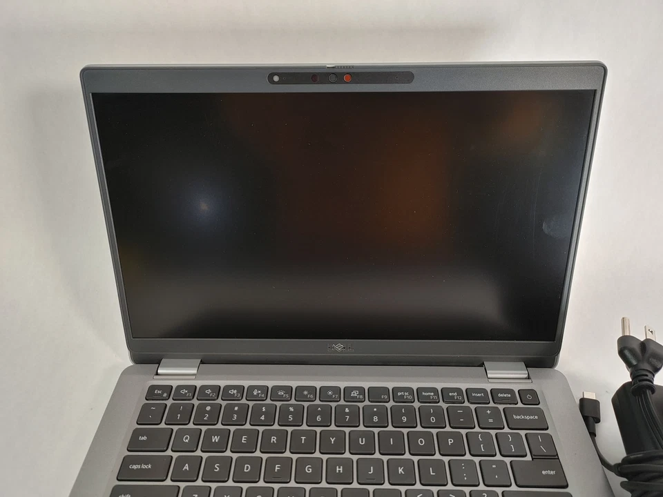 Dell Latitude 5330 Core i7-1265U 1.80GHZ 16GB 256GB , Nvme Windows 11 - Imagen 4 de 4