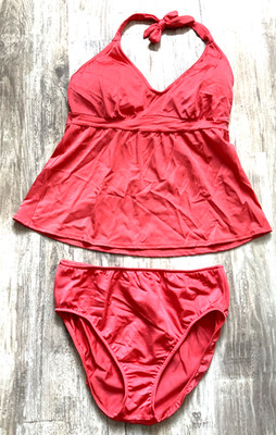 Venus Women s 2-Piece Size 14 Coral Pink Lined Halter Tankini Bathing Suit  A2