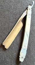 OLD VINTAGE ANTIQUE CARVED PEARL STRAIGHT RAZOR 5/8