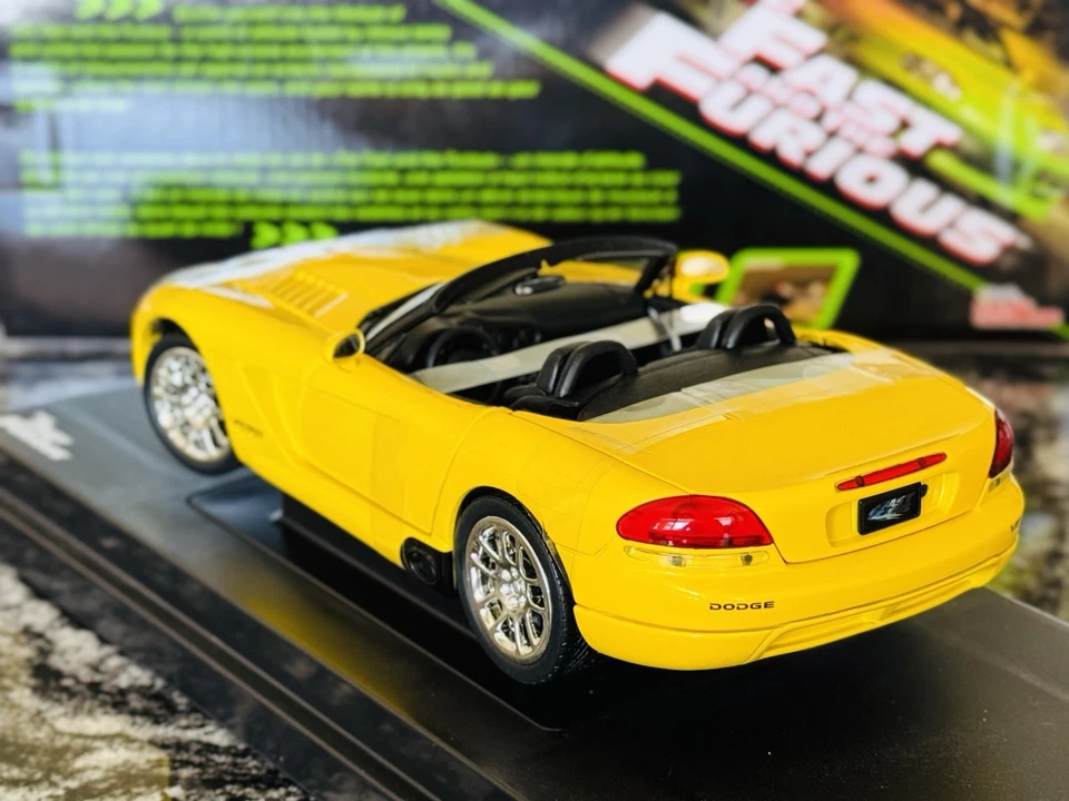 Dodge Viper SRT-10 2003 Fast & Furious amarillo escala 1/18 diecast por ERTL Foto 3 de 4