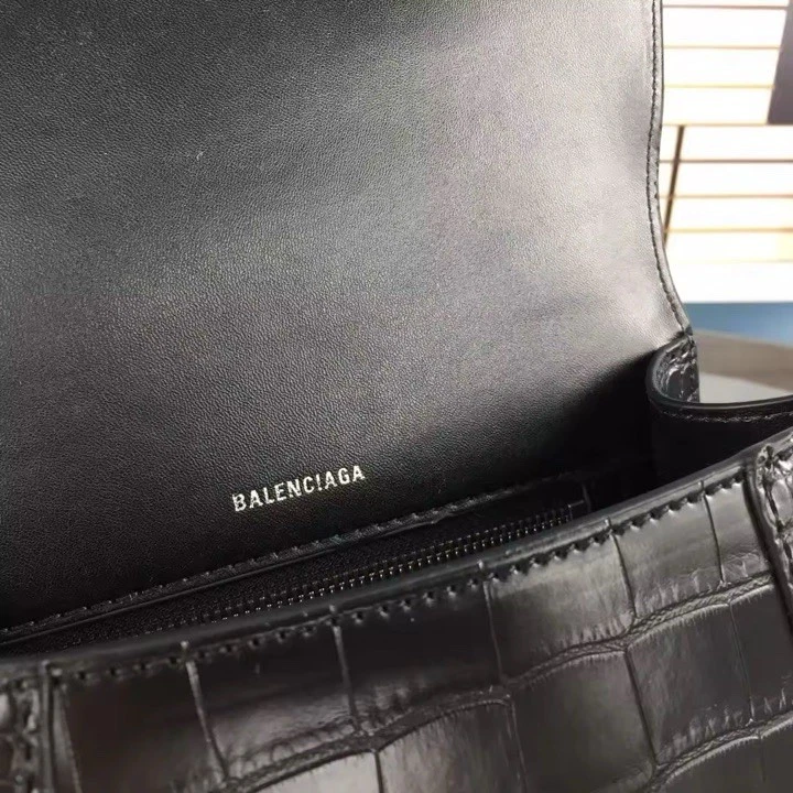 New Large Size Balencia Paris Home - Image 4 of 4