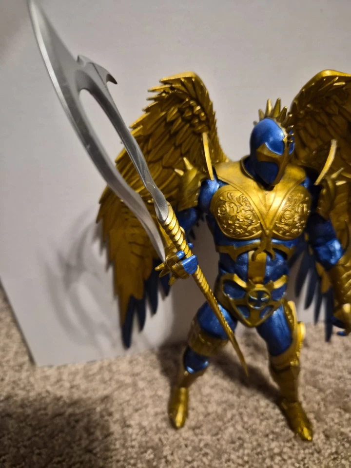 Figura McFarlane Toys Custom Creations: The Redeemer Metallic Paint Spawn 7"  Foto 2 de 4