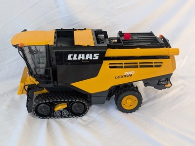 Bruder CLAAS Lexion 780 Yellow Combine Harvester Farm Toy Tractor 1:16 Scale