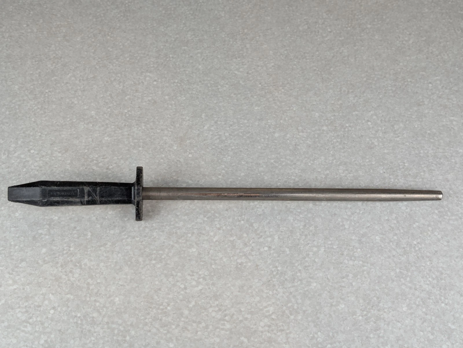 Victorinox Sharpening Steel 12" Honing Rod Kitchen Knife Care Sheffield England
Opens in a new windo