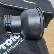 Profoto B1 Flash Kit - Used, Includes Battery  Accessories Official