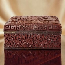 Vtg Old Chinese Red Cinnabar & Lacquer Trinket Box Villagers & Pagodas 5" Wide