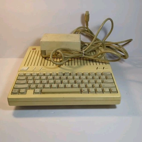 Vintage Apple IIc Computer A2S4000 w/Power Supply Powers On Untested