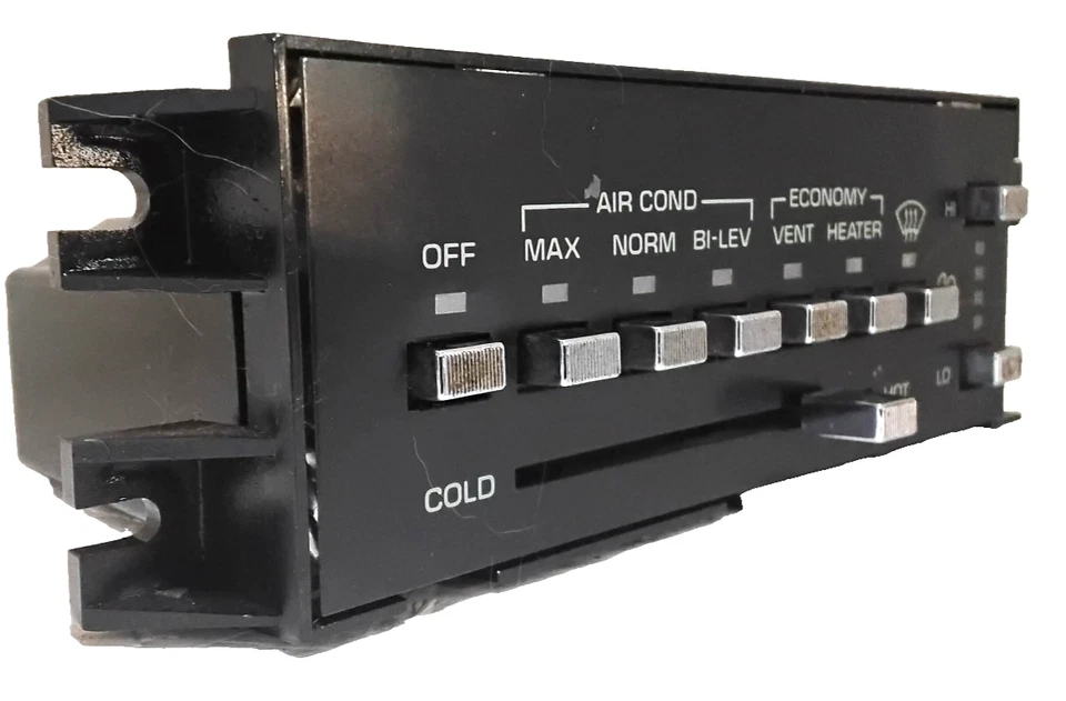 Cadillac Cimarron: 1984, 1985, 1986, 1987, 1988, climatizador electrónico Foto 2 de 4