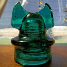 CD 258 [020) Cable Glass Insulator - Roman Helmet