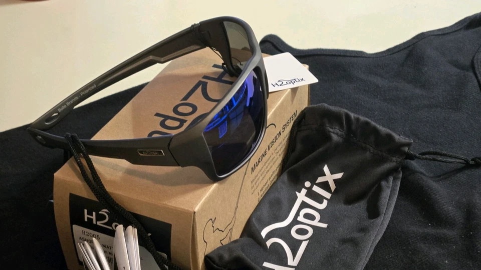 H2Optix Reef H2009: Tonos polarizados, UV400, flotantes y resistentes a la sal. Foto 3 de 3