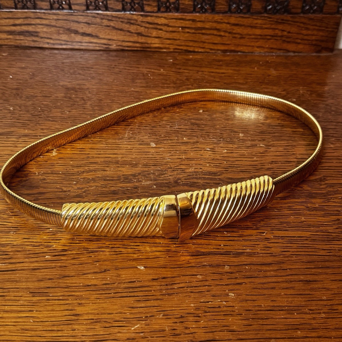 Vintage Accessocraft NYC Gold Tone Stretch Belt Twist Buckle  display picture 1
