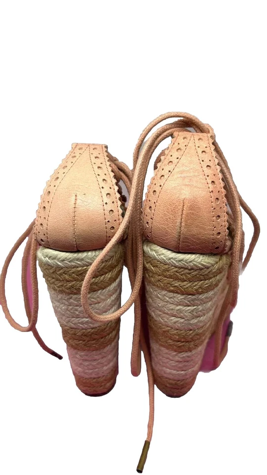 Sandalias de cuña alpargata a rayas de cuero con tachuelas Balenciaga Paris, talla 7 Foto 3 de 4