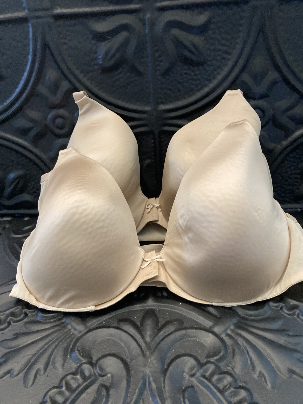 Spanx Bra La Mode Sz 42 D Set Of 2 Great Condition Front Close Comfort Women Bra