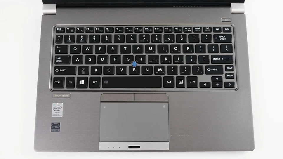 Toshiba Laptop i5 8GB RAM 128GB SSD Win 10 HDMI 13in Backlit Light Fast Computer - Image 4 of 4