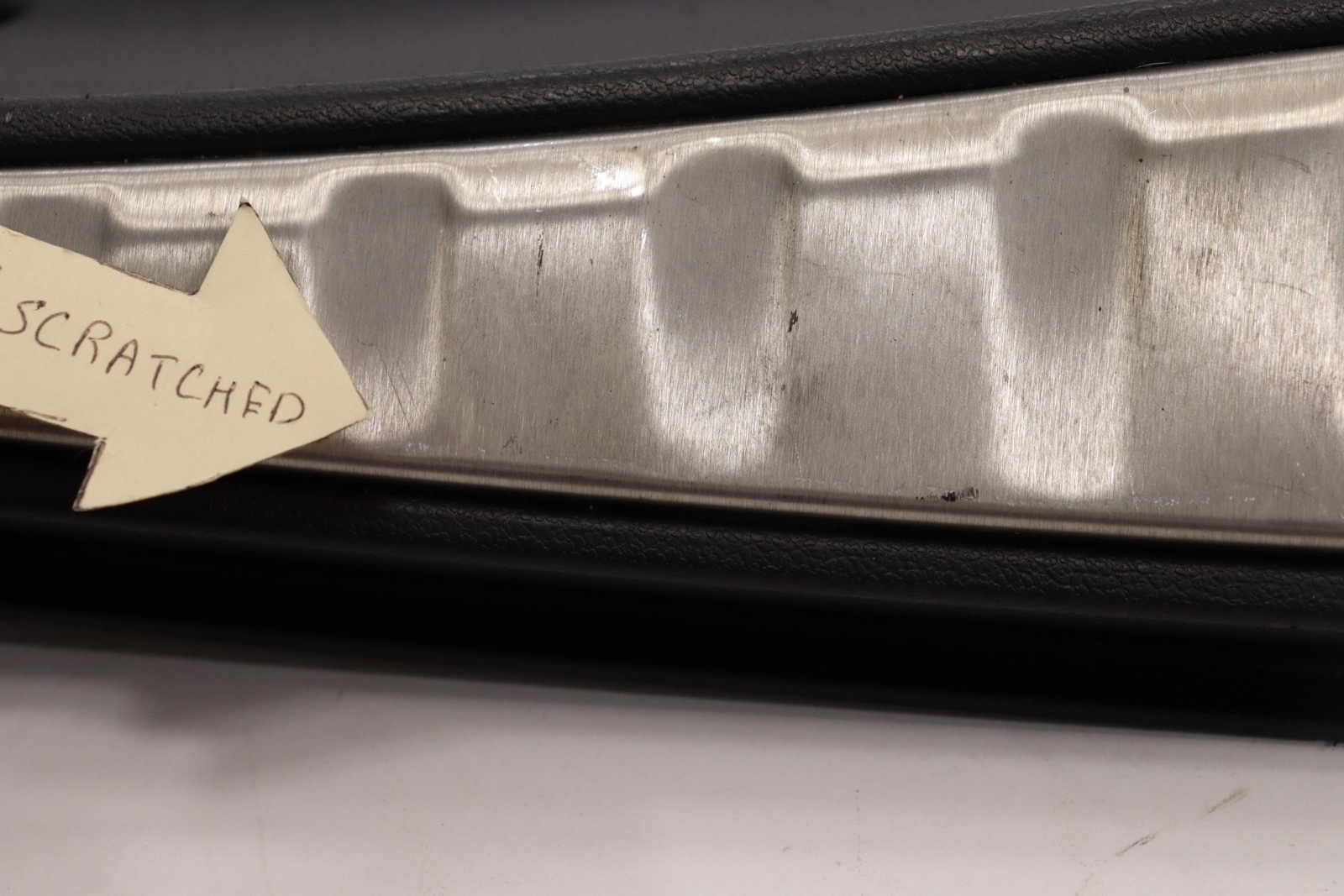 2014 - 2024 MASERATI QUATTROPORTE REAR TRUNK SILL SCUFF PLATE TRIM PANEL OEM