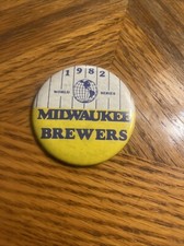 Vintage Button Pin Pinback 2 1/4” Milwaukee Brewers 1982 World Series
