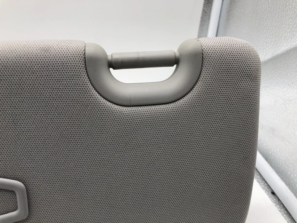 Parasol gris para conductor Hyundai Santa Fe 2013-2019 OEM A02B04001 Foto 4 de 4