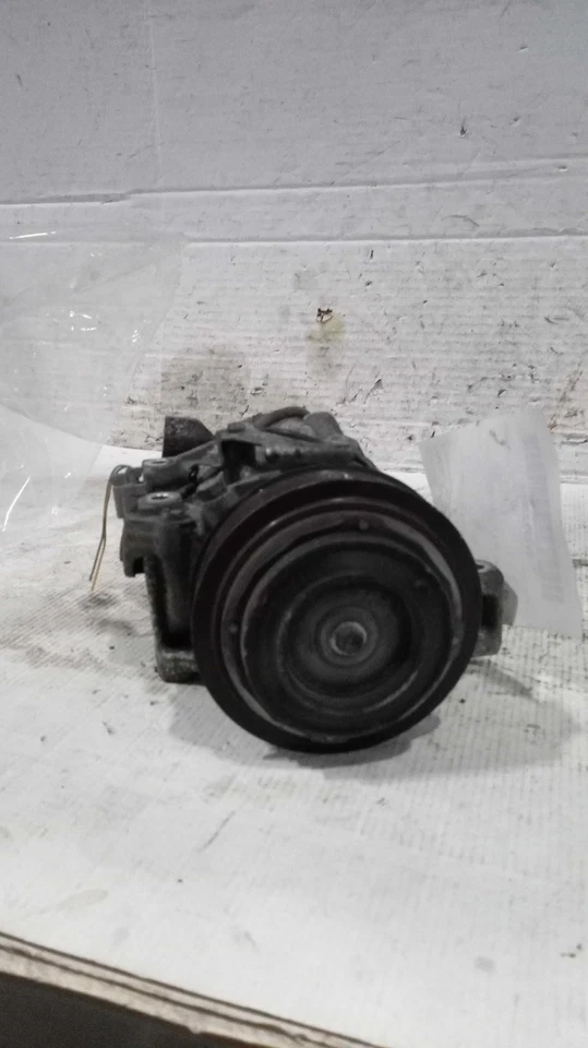 Used A/C Compressor fits: 2017 Nissan Rogue VIN 5 1st digit USA built Grade B - Image 2 of 4