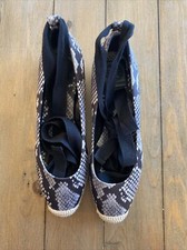 Tory Burch 42949 Heather Wedge Espadrilles Ankle Wrap Size 7 Snake Print In Box