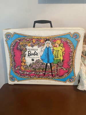 Vintage 1968 WORLD OF BARBIE DOUBLE DOLL STORAGE WARDROBE