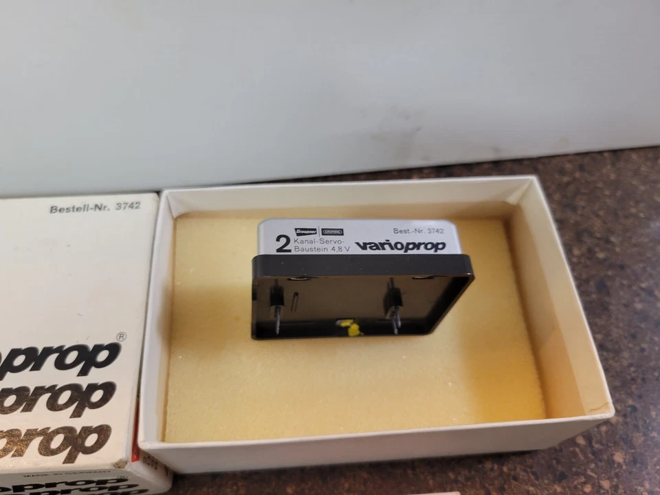 Vintage Ancien Varioprop Graupner Années Digital Servo 4,8V Bestell #3742 - Bild 4 von 4