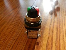 USED ALLEN BRADLEY 800T-PCL216 800TPCL216 CLUSTER PILOT LIGHT