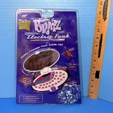 MGA Bratz Doll Electric Funk Far Out Fashion Calculator & Mirror New Sealed 2003