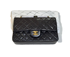 Chanel Vintage Classic Medium Double Flap in Lambskin