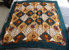 foulard en soie imprimé - taille 115*115 - parfait état