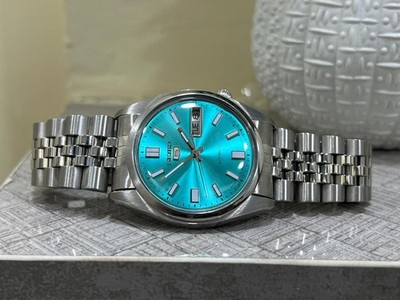 Seiko 5 Automatic Ice Blue  Dial Mens Watch Japan Made 7009