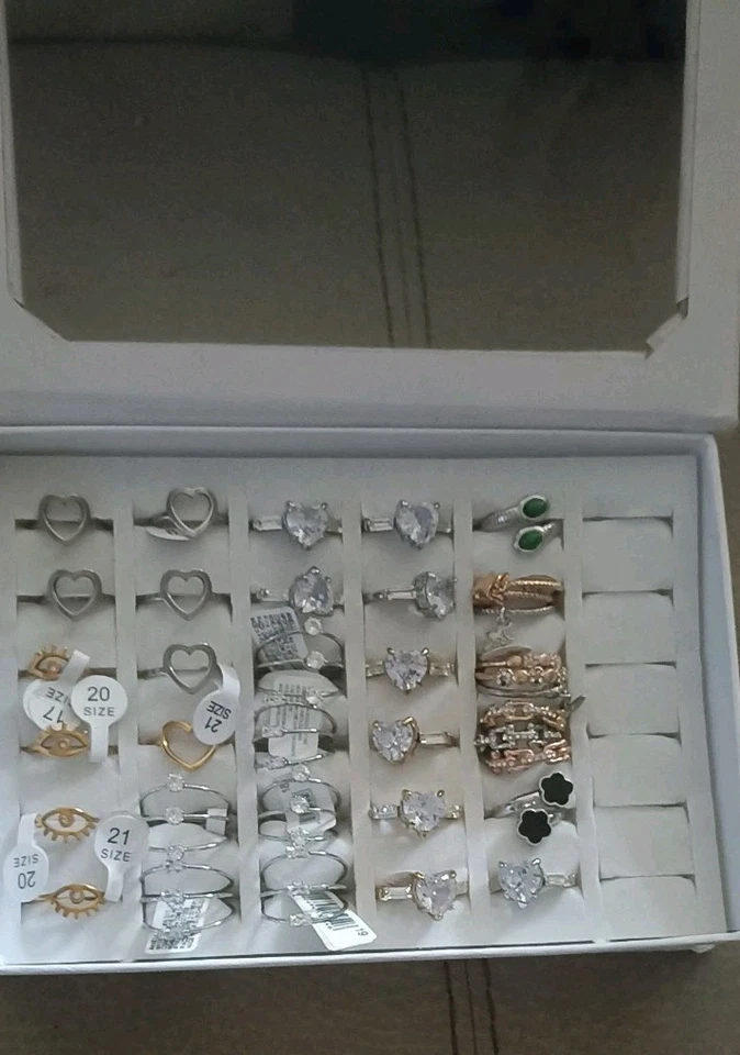 SET BOX 30 ANELLI ASSORTITI in ACCIAIO INOX | Zircone | Nichel Free | Scatola... - Immagine 2 di 4